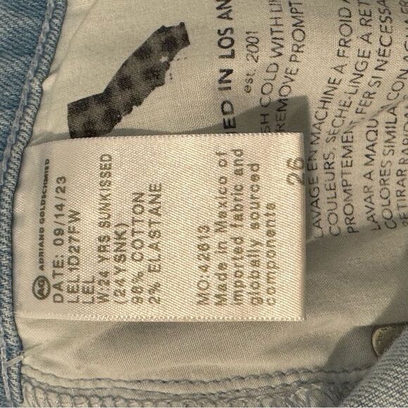 AG Adriano Goldschmied Women's Saige Crop Jeans - Picture 7 of 7